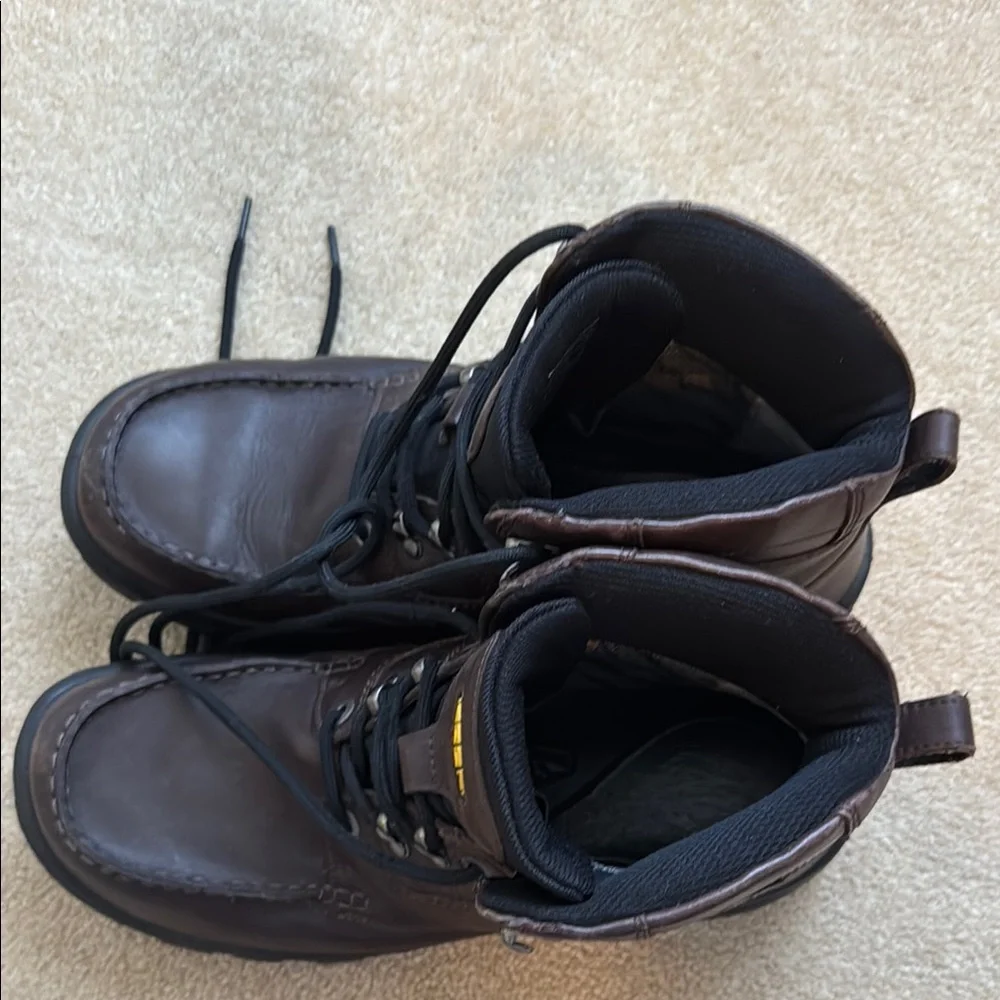 Keen Brown Leather Boots with Sturdy Design - Picture 8 of 10